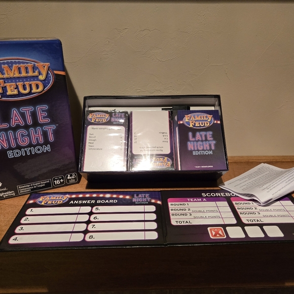 Family Feud The Late Late Night Edition Game - Picture 2 of 3